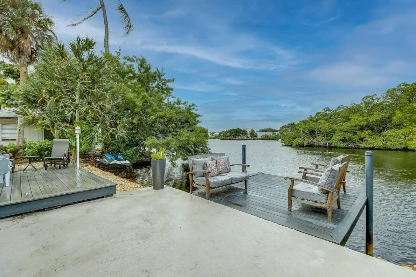 Waterfront Deck Pool Kayak Fort Lauderdale Exterior foto