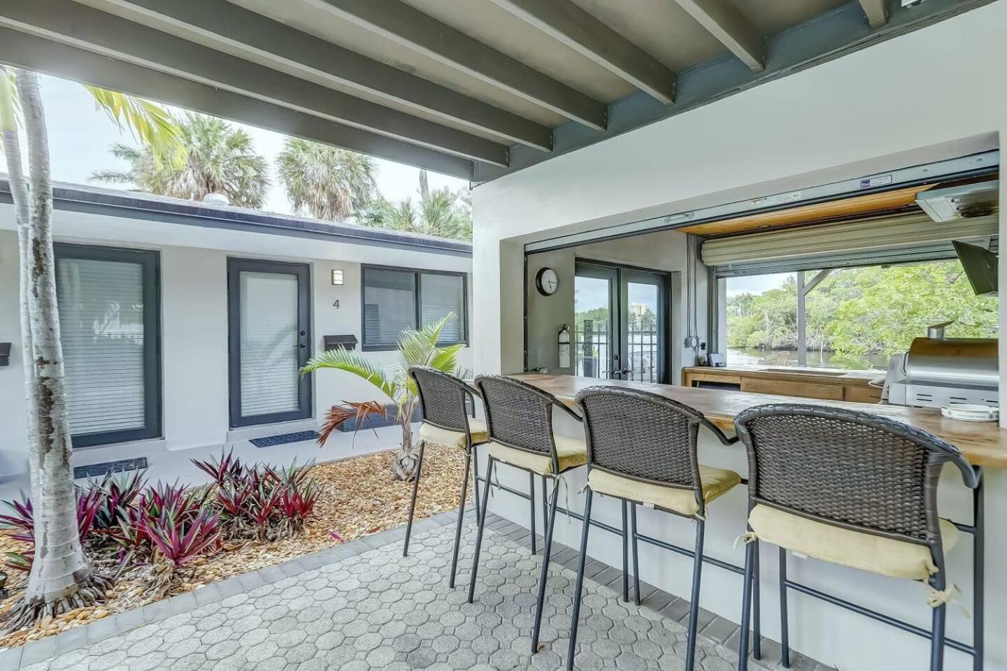 Waterfront Deck Pool Kayak Fort Lauderdale Exterior foto
